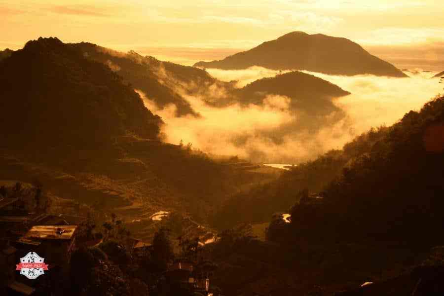 rice-terraces-sunrise-mountains