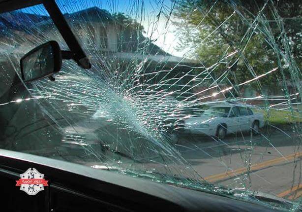 اصابة زجاج السيارات