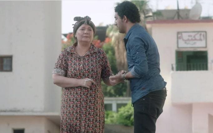 مشهد للفنانة عايدة رياض