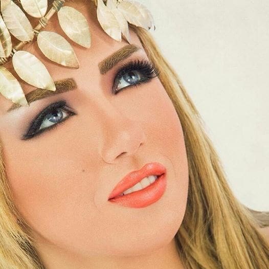 الفنانة سارة سلامة