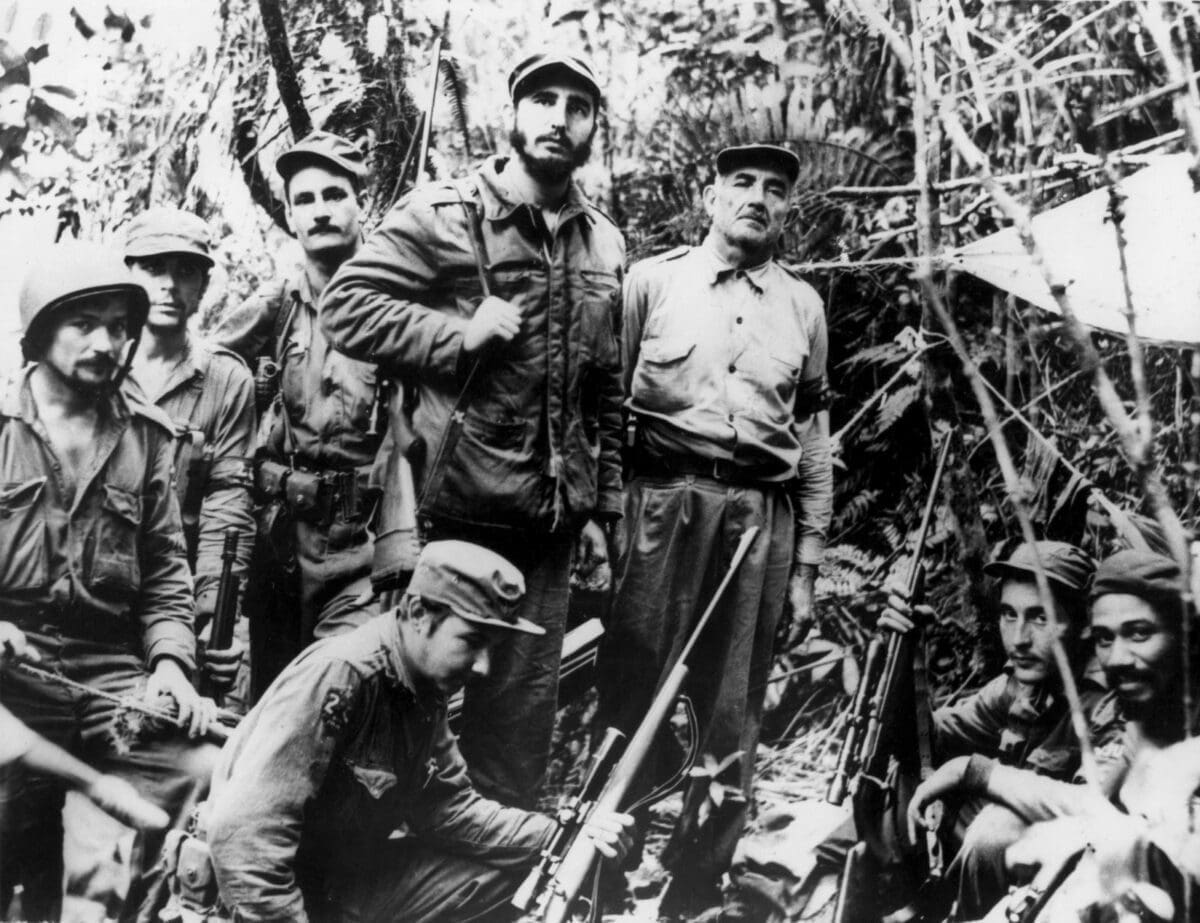 00castro-fidel-adv-obit-slide-2po9-superjumbo