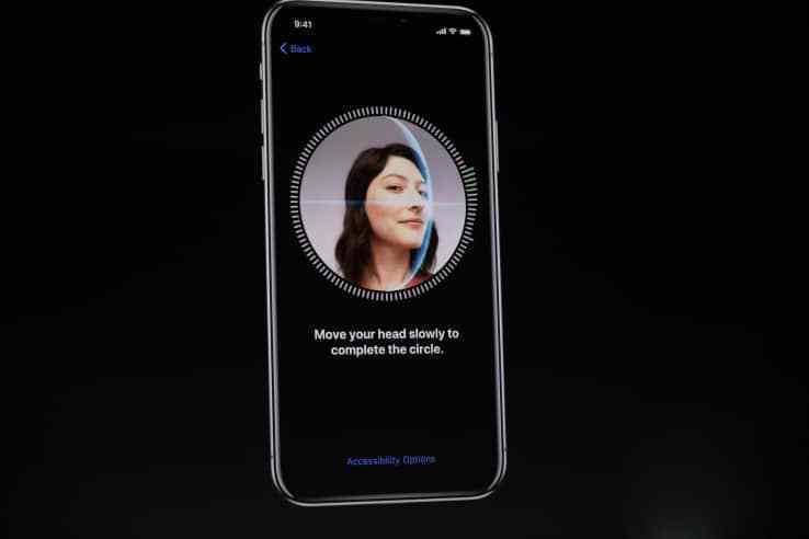 خاصية التحقق من الوجه في هاتف آيفون إكس Face Id