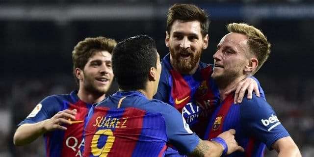 برشلونة يحسم اكلاسيكو بالفوز بثلاثة أهداف نظيفة