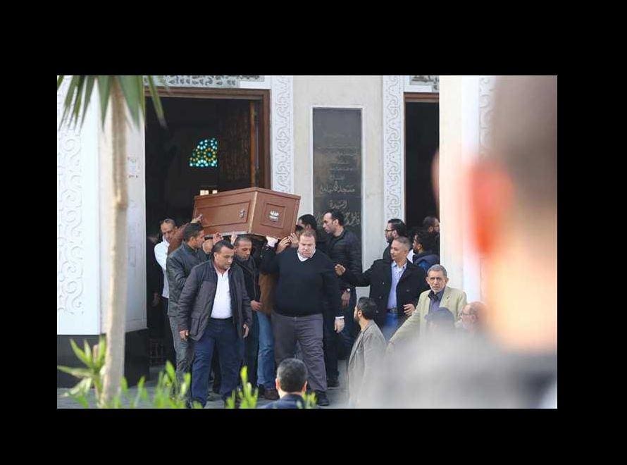 جنازة شقيق الفنان محمد فؤاد
