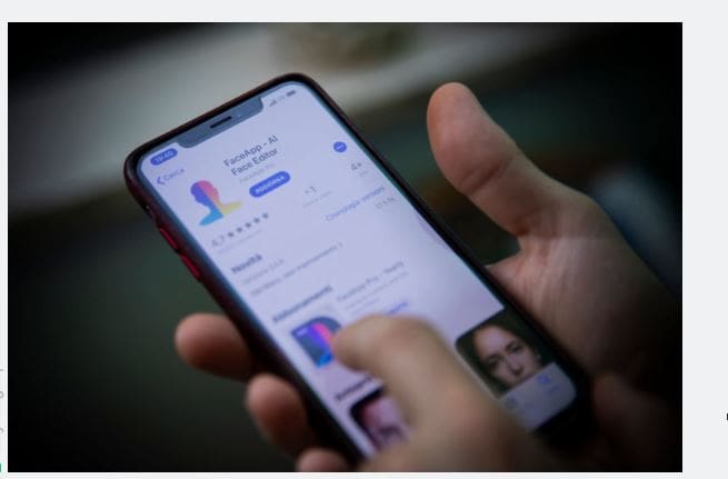 برنامج الشايب هو فيس اب وهو برنامج روسي عليه الكثير من التساؤولات 