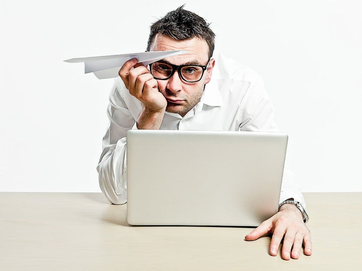 أسباب الشعور بالملل ؛ كيفية التخلص من الملل ؛ طرق القضاء على الملل