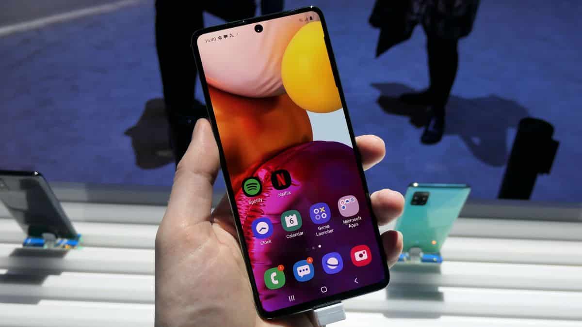 أهم المواصفات المتوقعة لهاتف Samsung A72