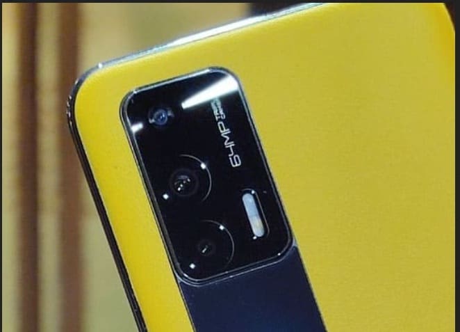 الأقوى من ريلمي Realme GT هاتف أنيق بمواصفات خرافية وسعر مثالي