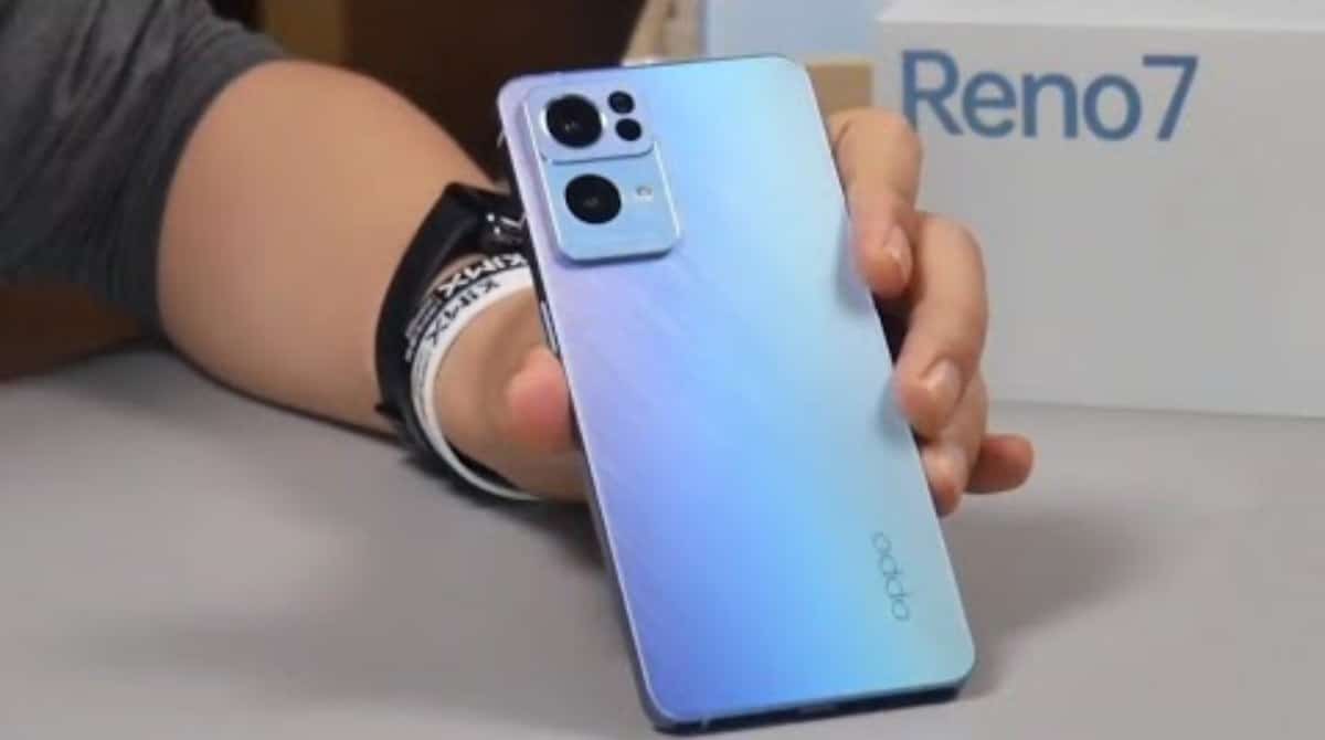 مقارنة مواصفات OPPO Reno7 وXiaomi Civi  