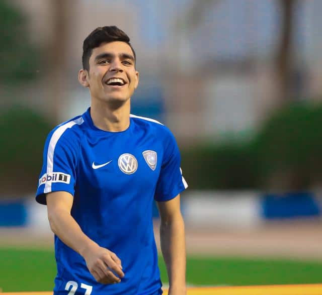 حقيقة إنتقال اللاعب أشرف بن شرقى عن الزمالك وإلى أين يتجه النجم