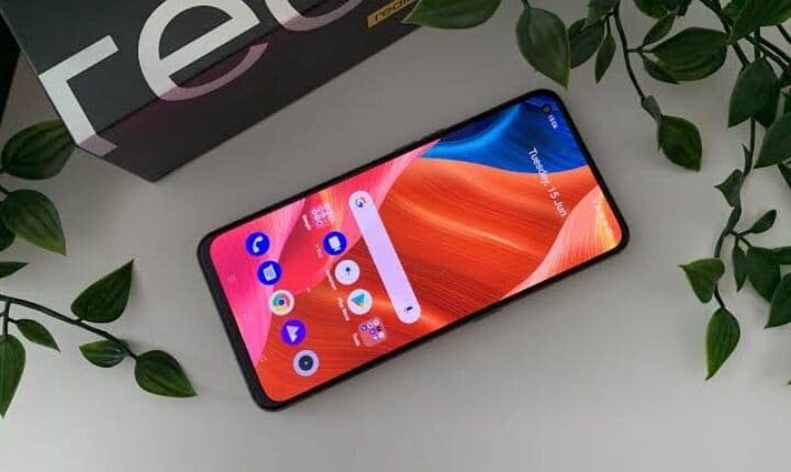 Realme GT 2 Pro Screen