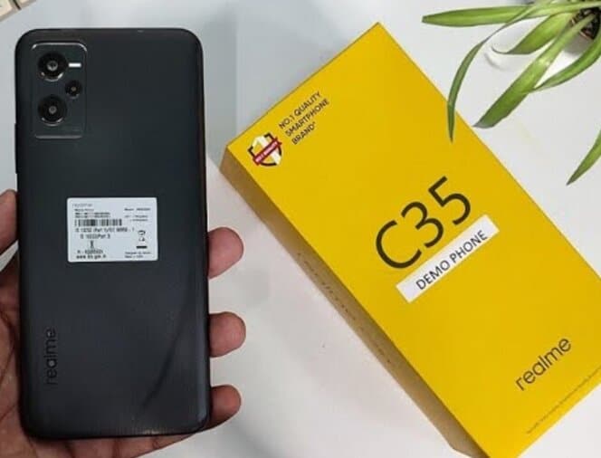 Realme C35 Box