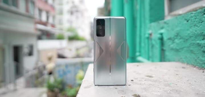 Xiaomi Poco F4 GT Review