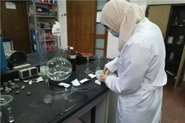 مشروع طلاب صيدلة جامعة قناة السويس