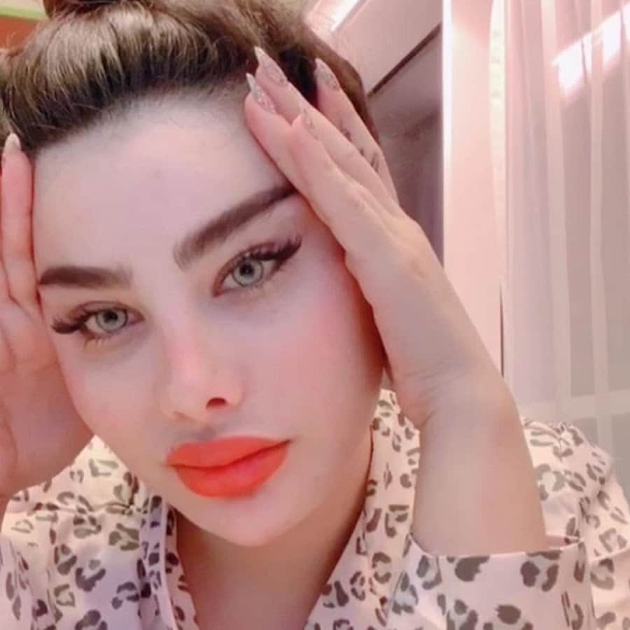 إنجى خورى