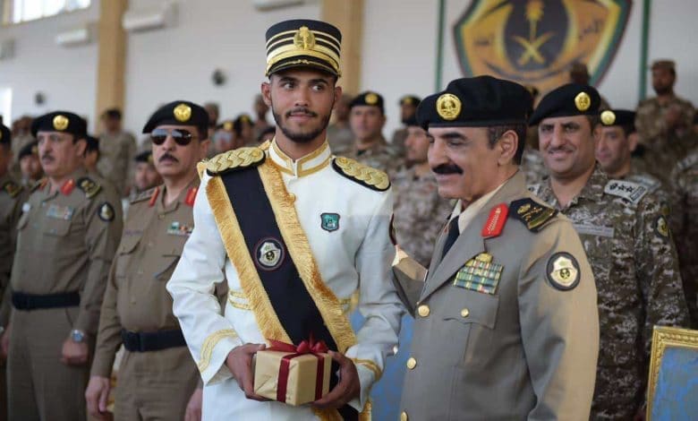 كم راتب الضابط في السعودية 1444