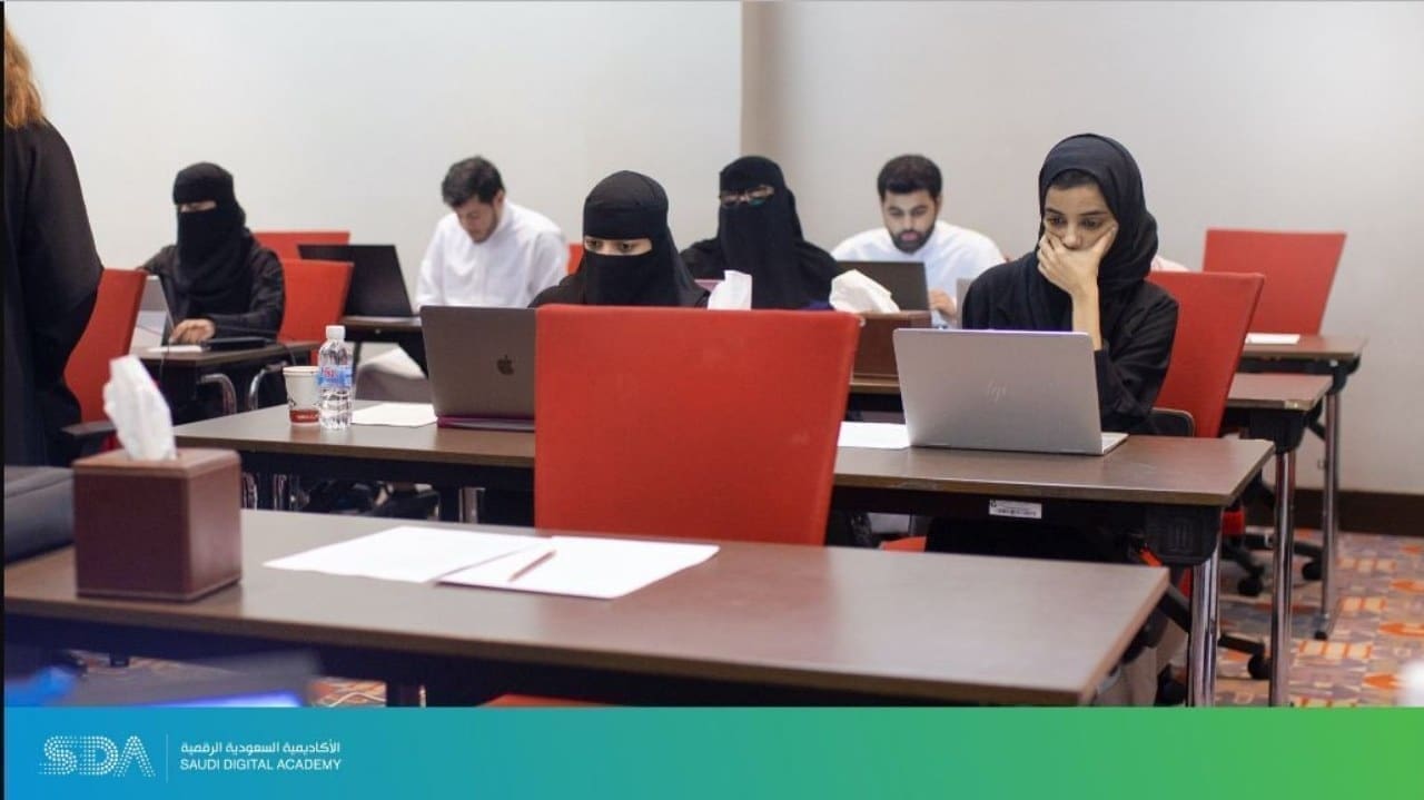 الأكاديمية السعودية الرقمية تعلن فتح باب التسجيل في معسكرات تدريبية مجانية مع شهادة معتمدة