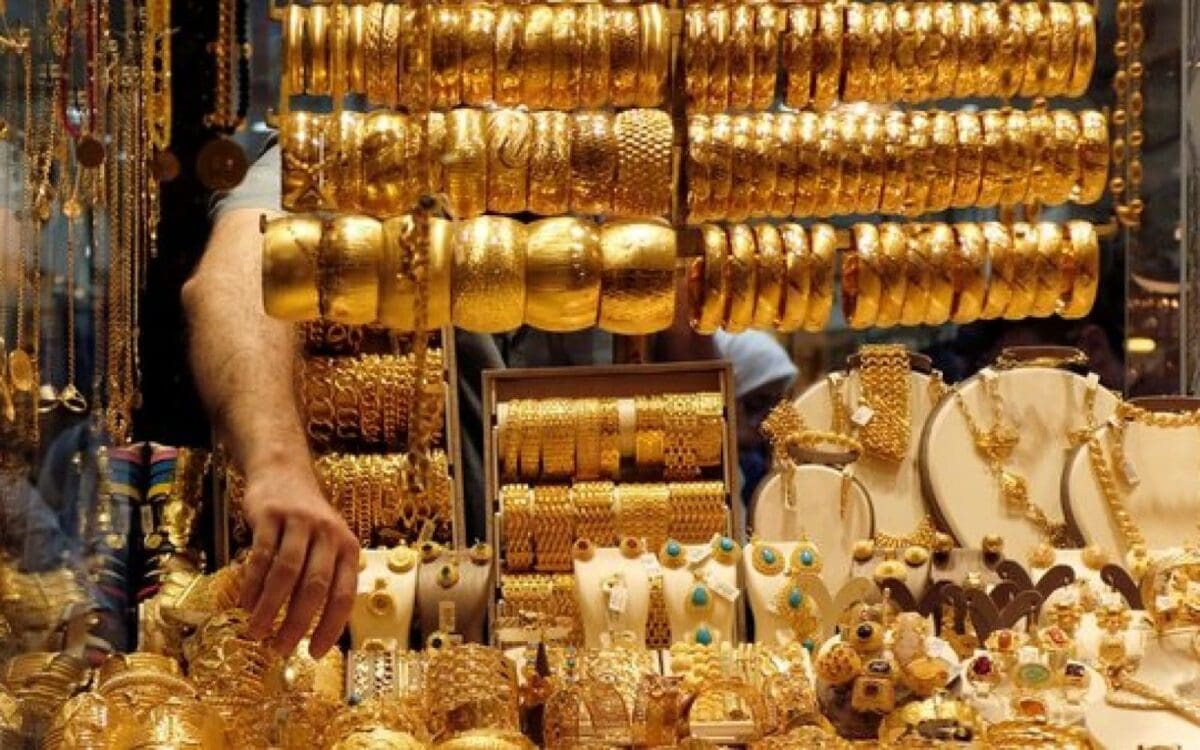 بعد ارتفاعه مجددًا.. ما هي توقعات أسعار الذهب خلال الفترة المقبلة؟