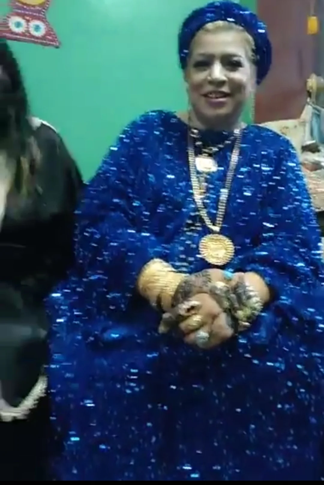 المعلمة عسلية