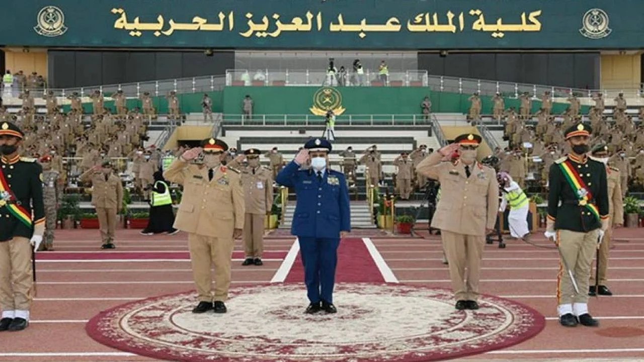 نسبة القبول في كلية الملك عبدالعزيز الحربية 1444