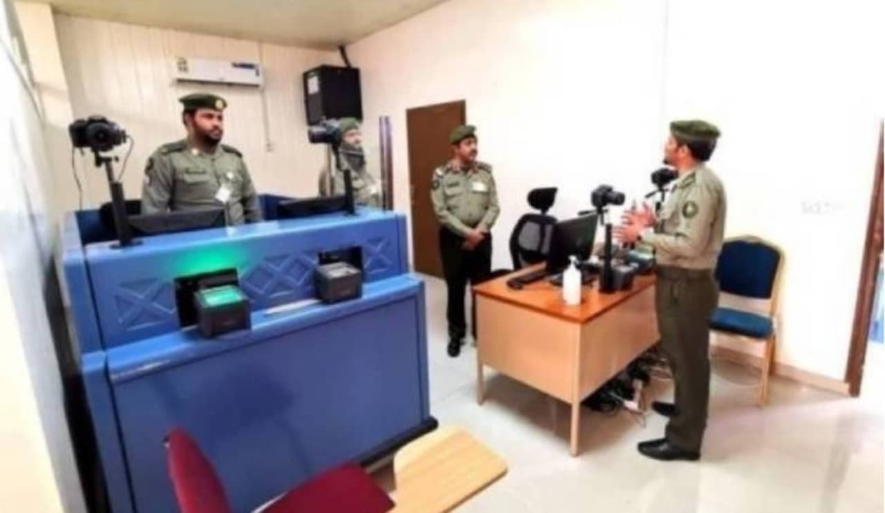 الجوازات السعودية تدعو جميع المواطنين الالتزام بقوانين الدول التي يرغبون السفر إليها لتجنب العقوبات