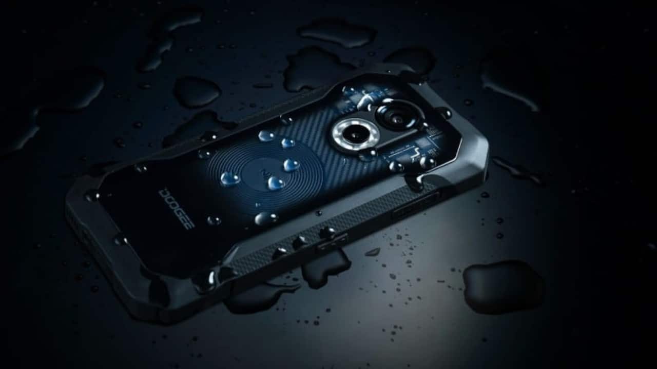 إطلاق هاتف DOOGEE S89 Pro ببطارية عملاقة وتصميم باتمان في 25 يوليو