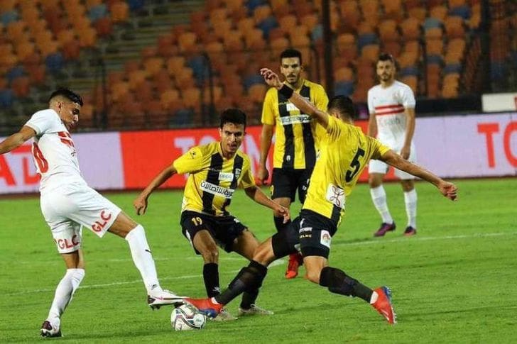 لقطة من مباراة الزمالك والمقاولون العرب