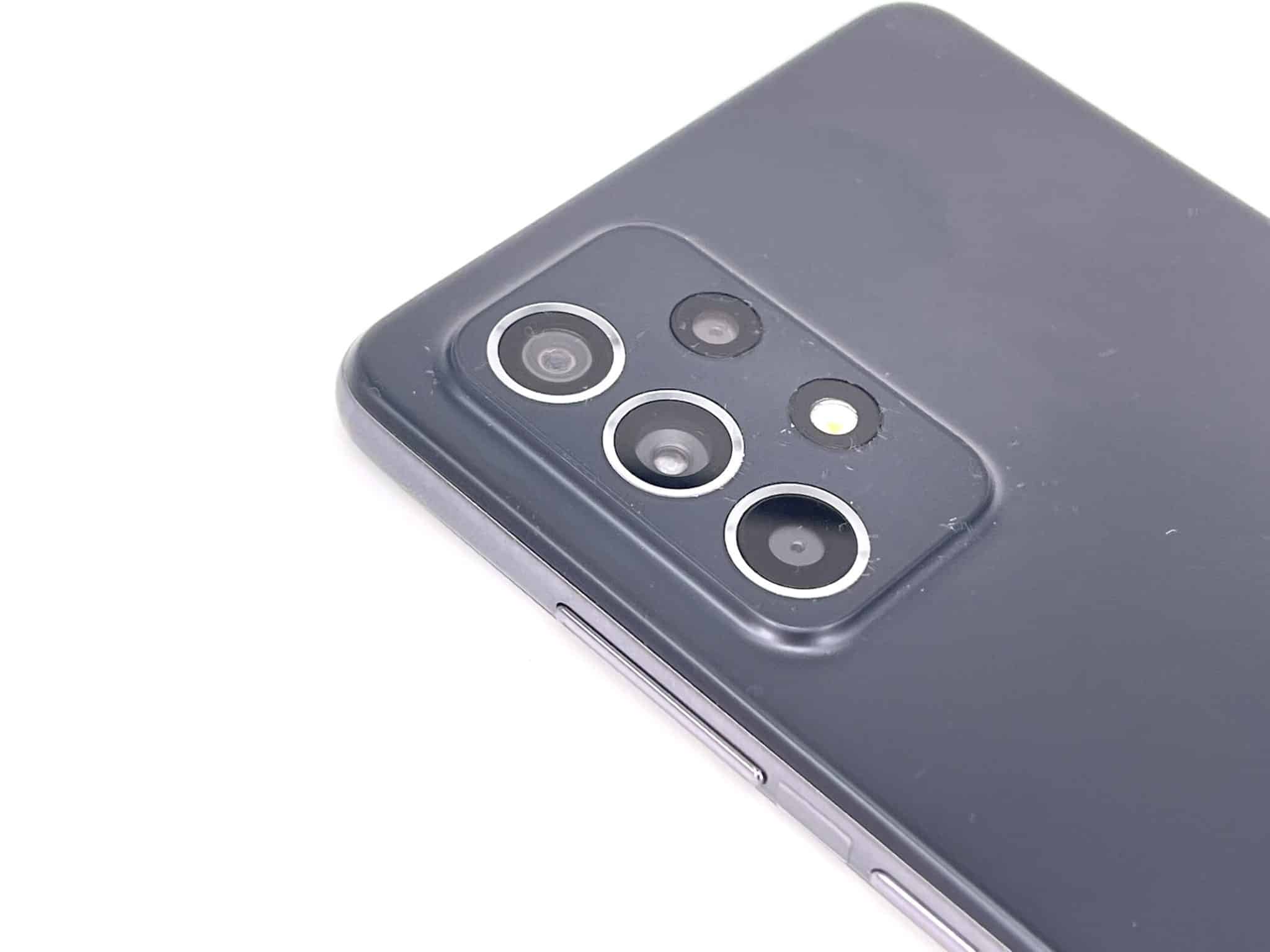 وحش الفئة الاقتصادية المتوسطة، Samsung Galaxy A52s 5G بمواصفات "مثالية" وسعر "زهيد"