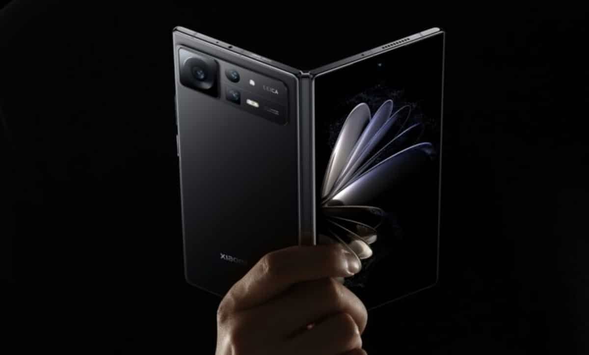 شاومي تكشف النقاب عن هاتف XIAOMI MIX Fold 2 القابل للطي مع كاميرات Leica الشهيرة والمزيد