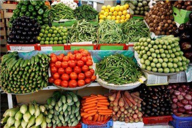 أسعار الخضروات والفواكه في أسواق عدن