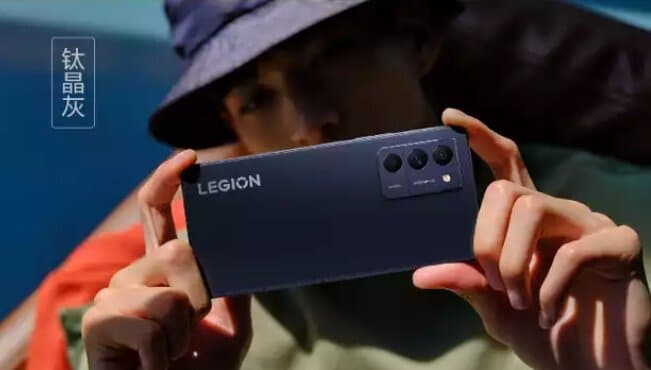Lenovo Legion Y70 Show