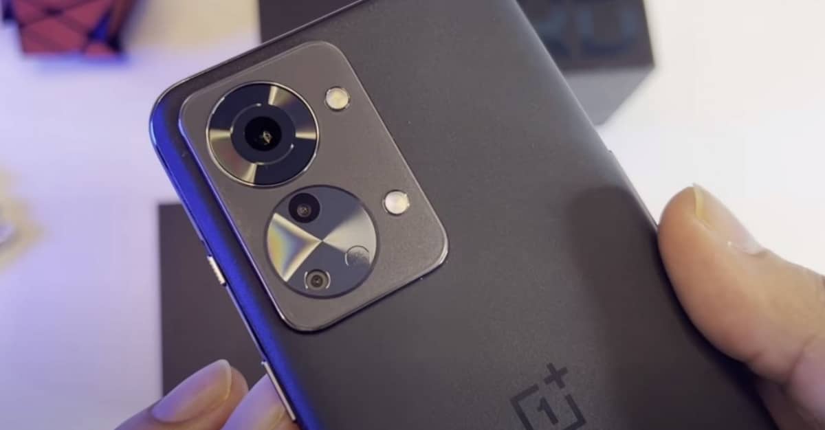 مقارنة مواصفات OnePlus Nord 2T & Vivo V25 Pro والأسعار