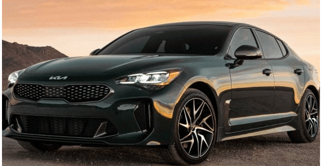 مراجعة كيا ستينجر kia stinger 2022 المواصفات والمميزات والعيوب والأسعار