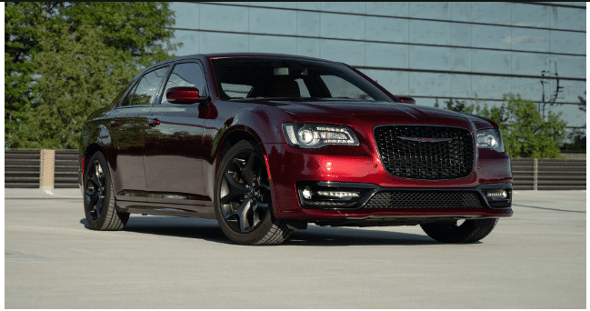 مراجعة كرايسلر Chrysler 300 2022 المواصفات والمميزات والعيوب والأسعار