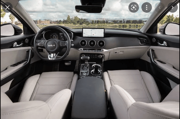 مراجعة كيا ستينجر kia stinger 2022 المواصفات والمميزات والعيوب والأسعار