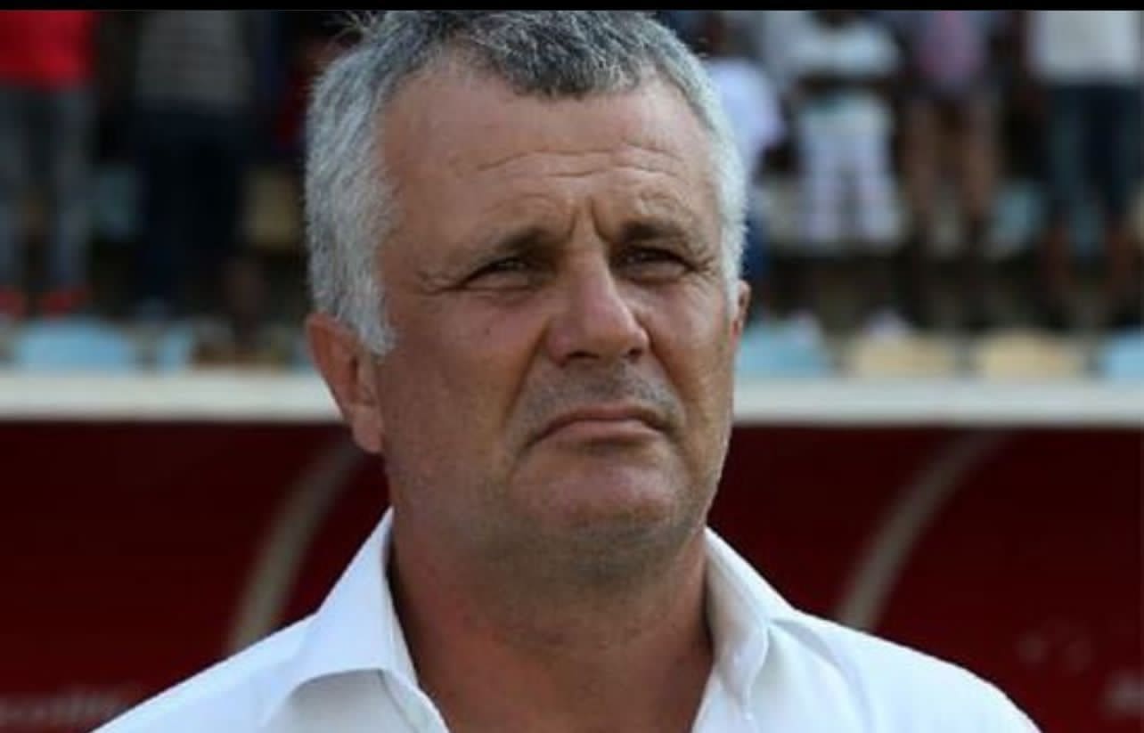 مانولوفيتش