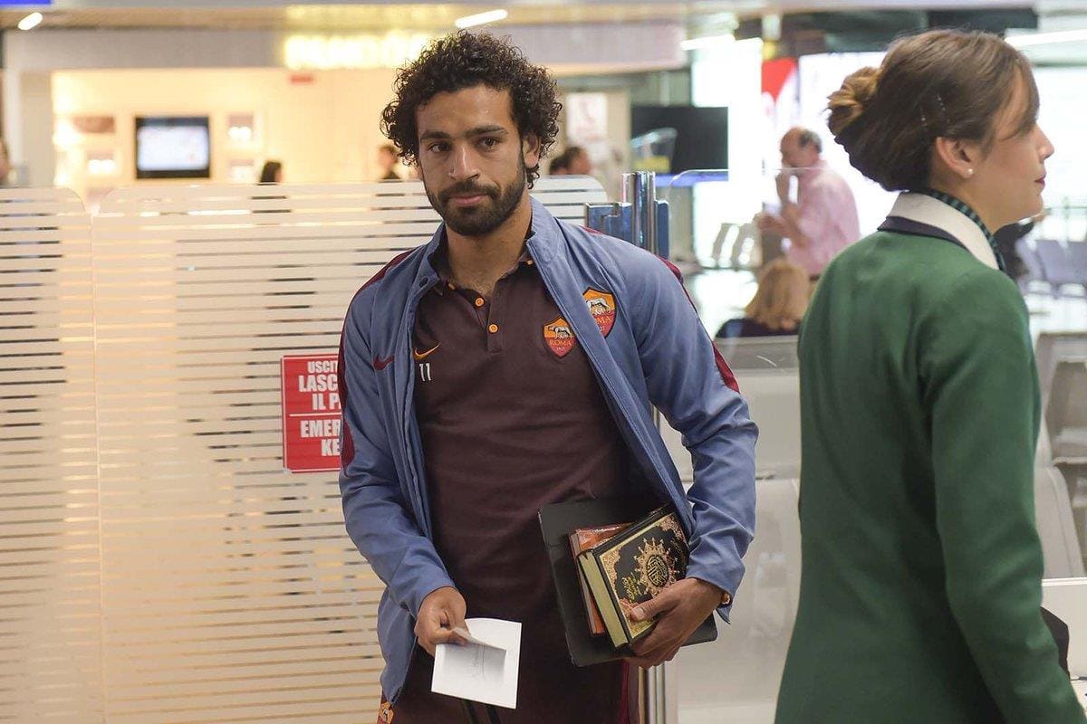 هجوم كبير على اللاعب محمد صلاح مؤخراً