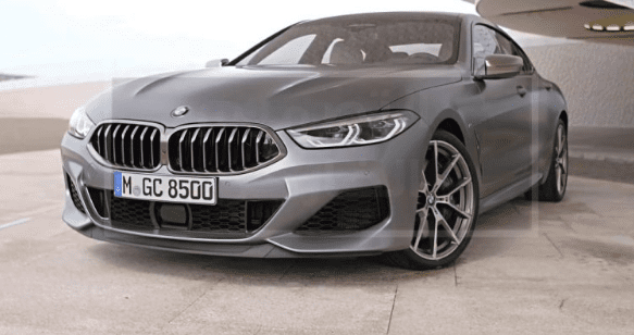 2022 BMW M8