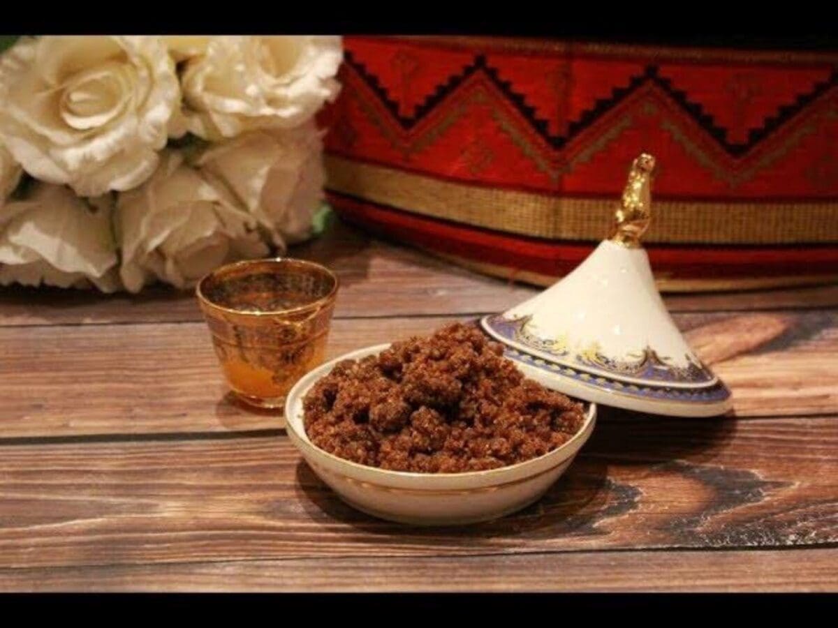 الحنيني السعودي بالتمر