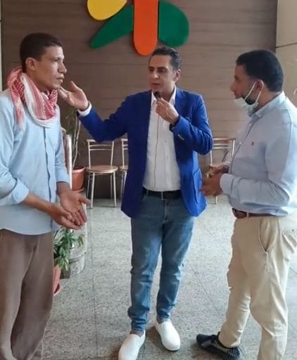 عامل النظافة
