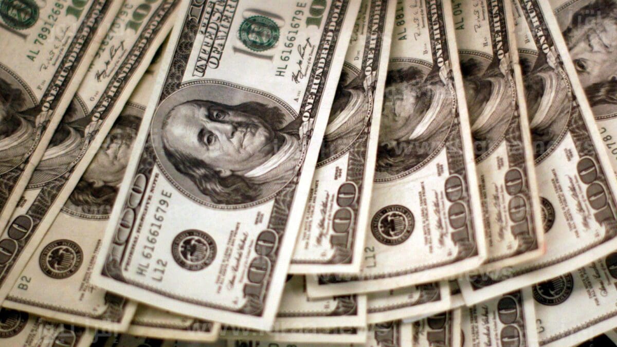 سعر الدولار مقابل الجنيه المصري