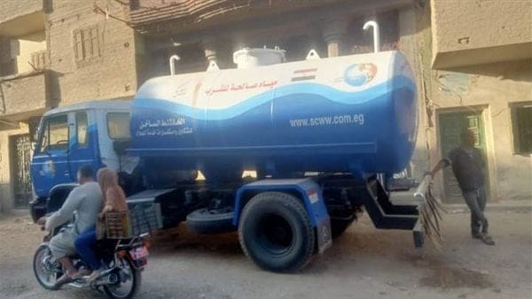 سيارات سوف توزع مياه صالحة للشرب مجانا.. تعرف على الأرقام المتاحة لطلبها