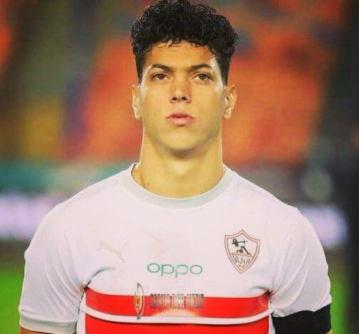 إمام عاشور لاعب الزمالك 