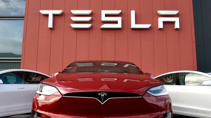 شركة سيارات تسلا موتورز Tesla