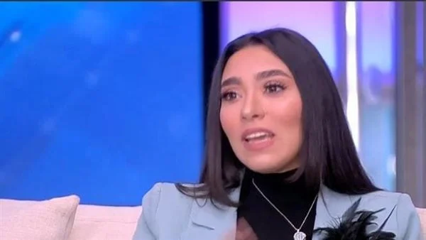 زيزى عادل