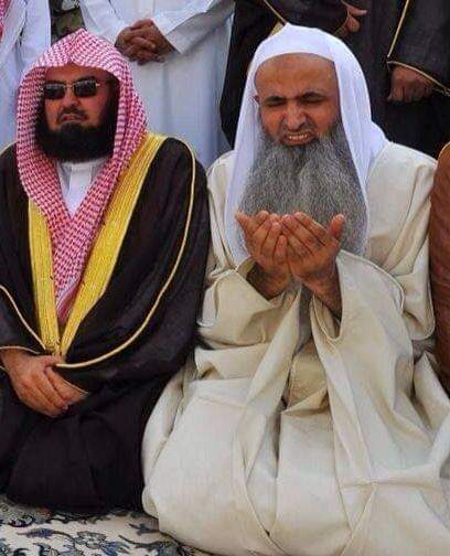 وفاة الشيخ أحمد الحواشي إثر أزمة قلبية والجنازة من الحرم المكي