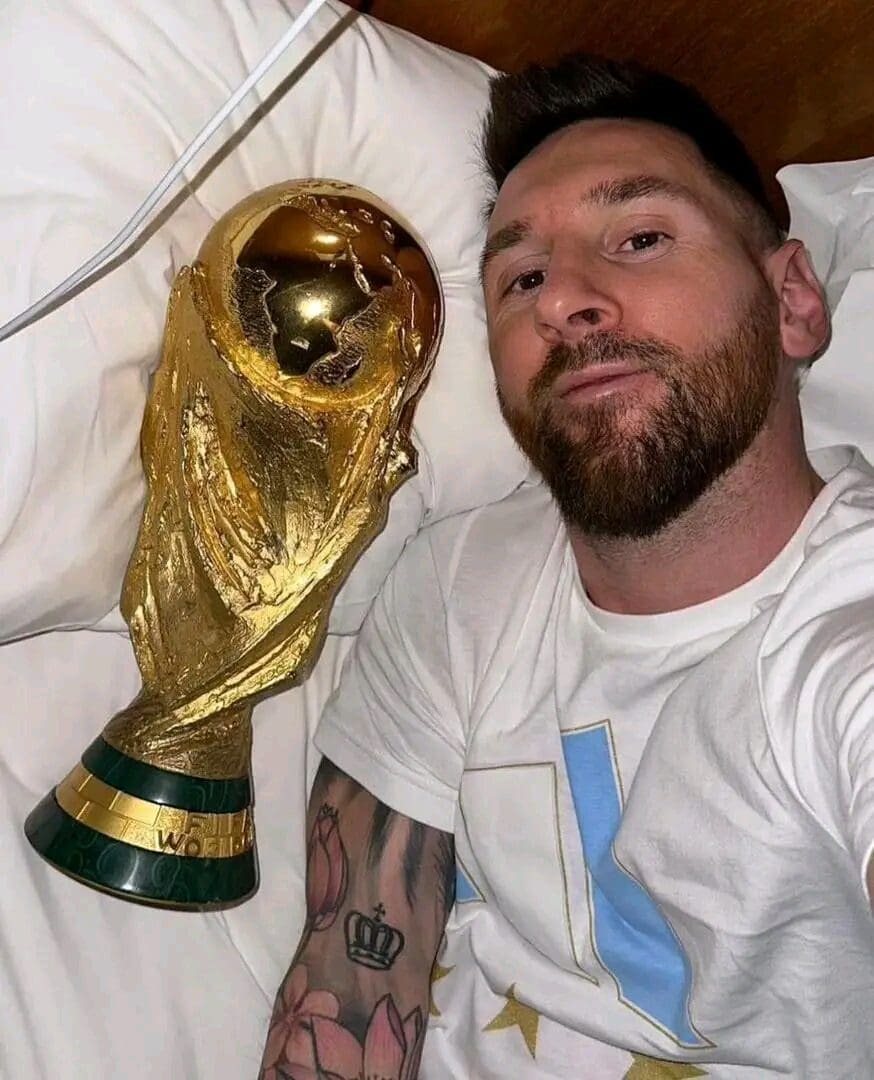 ميسي رفقة كأس العالم 