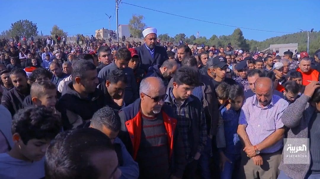 الأردن.. الملك عبدالله يشدد على التعامل بحزم مع من يرفع السلاح بوجه الدولة