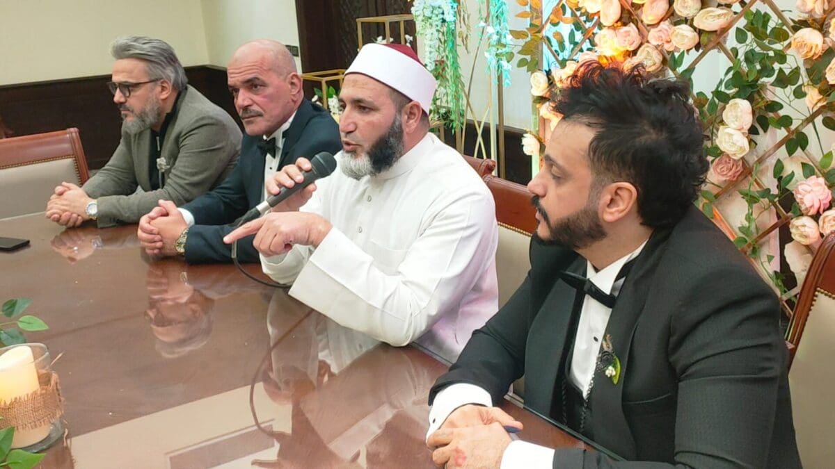 صور عقد قران الفنان إيساف 
