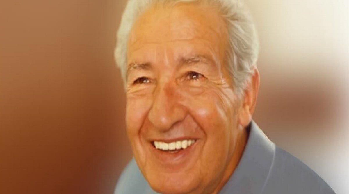 من هو إحسان عبد القدوس